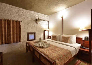 Best Kainchi Dham Ashram Room Booking Service – Stay in Luxury – Tiaraa