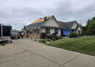 Roofing Services In South Milwaukee, Wi | Ladders Up Exteriors