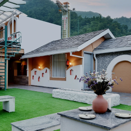 Best Hotel in Rishikesh for a Luxurious Riverside Escape