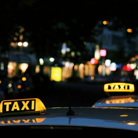 Betaalbare taxameterinstallatie | Betrouwbare taxisystemen – Taxi Chip