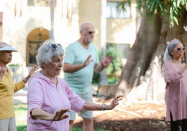 Retirement Homes Los Angeles | Hollenbeckpalms.com