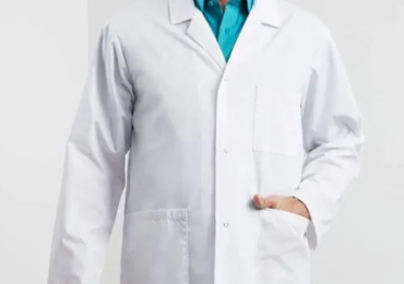 Buy Premium Lab Coats Online – Comfortable & Durable Options